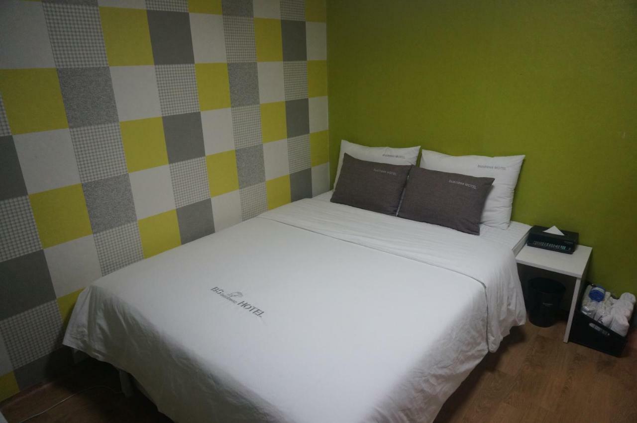 Gwangan Business Motel Pusan Exteriér fotografie
